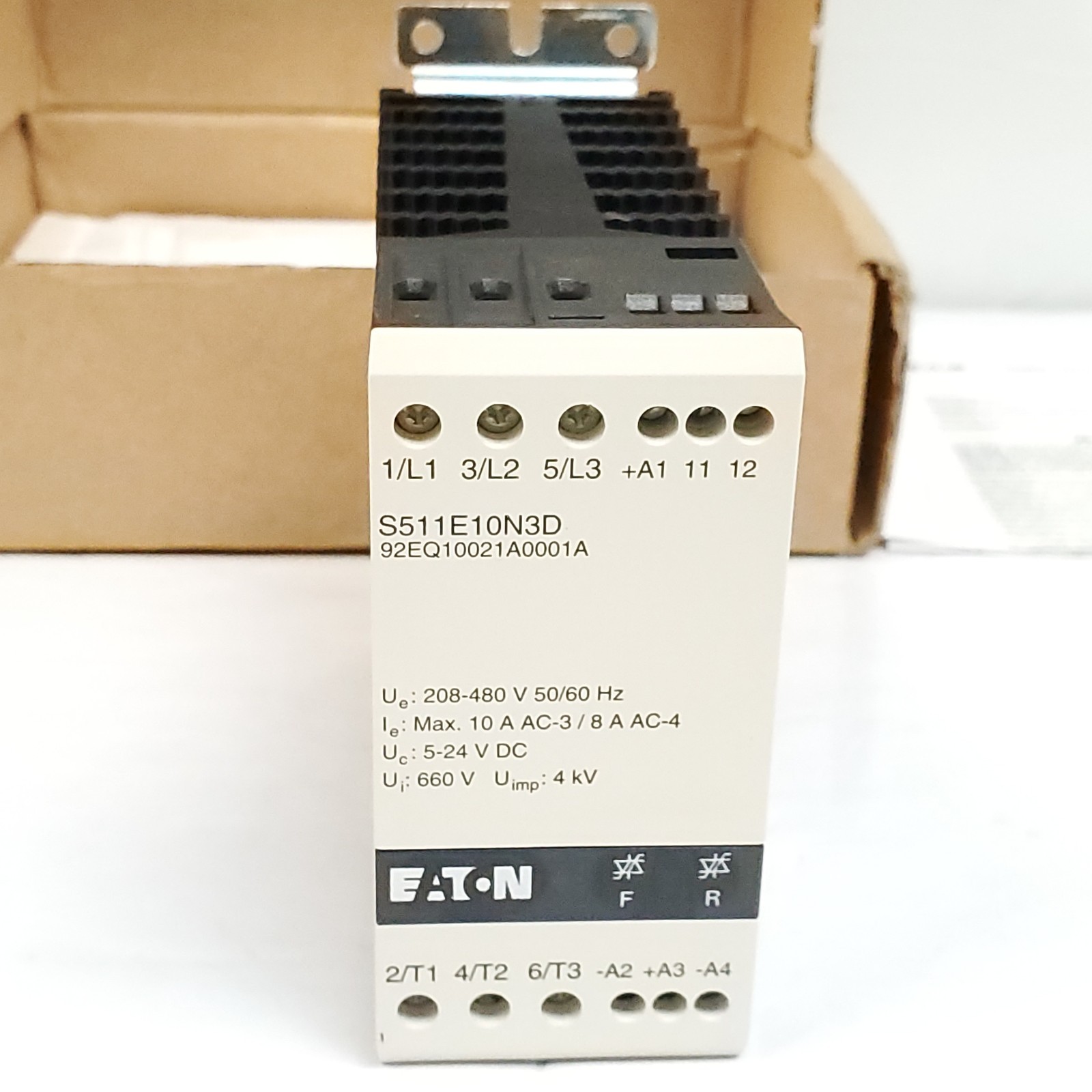 Cutler-Hammer S511E10N3D Semiconductor Reversing Contactor 10A 208-480V