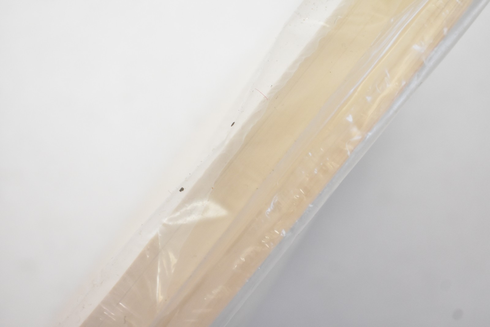 500 Sheets Cleanroom Paper 8-1/2″ x 11″ Tan/Beige Heavy Duty Bulk Pack