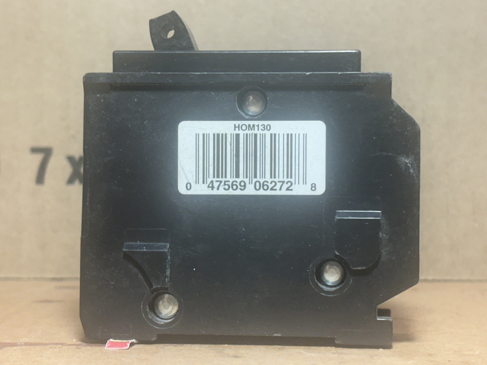 Homeline 30 Amp Single-Pole Circuit Breaker(Hom130Cp)
