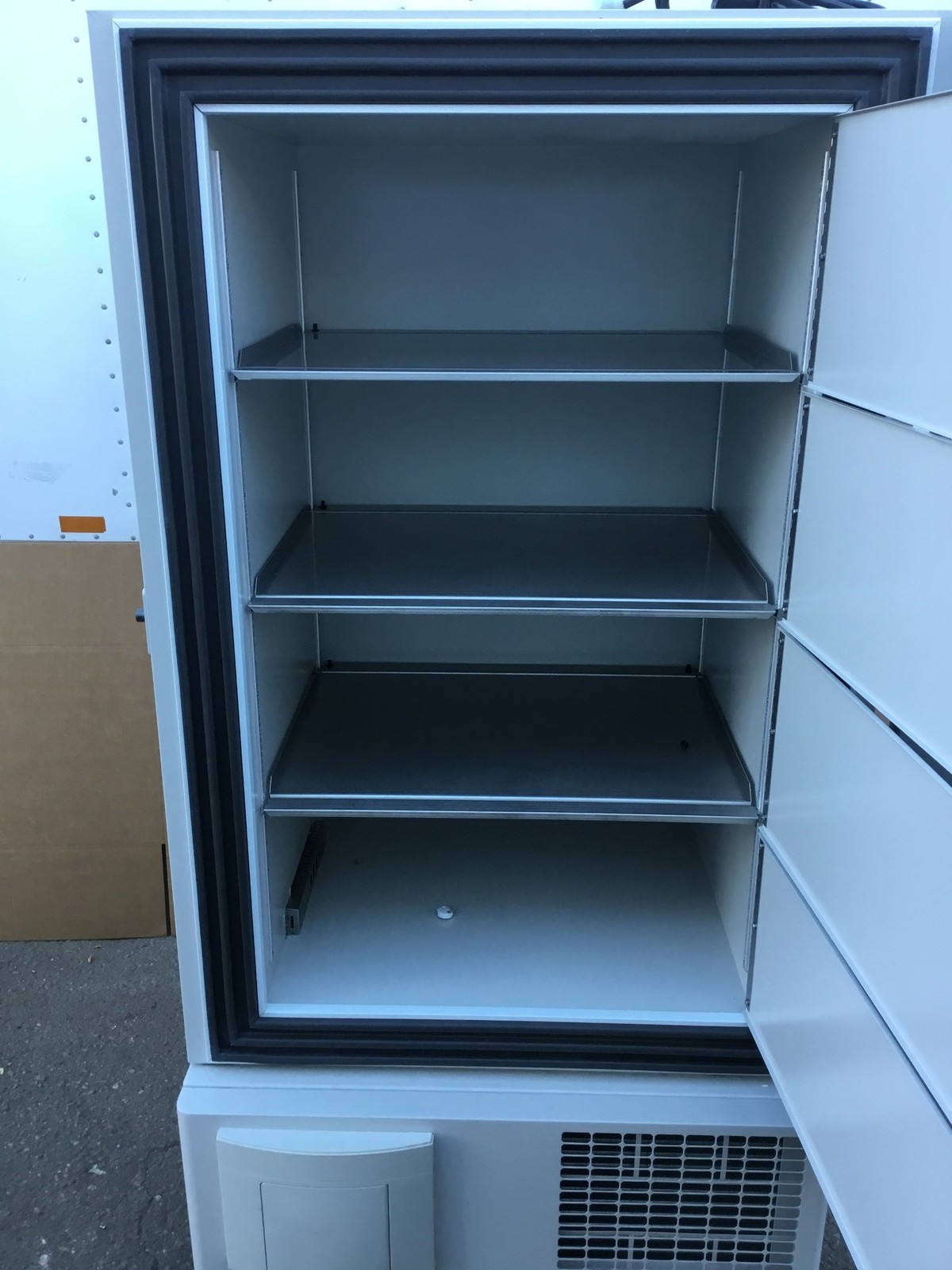 Thermo Fisher Scientific VWR40086A 23 Cubic Ft Ultra-Low Freezer TESTED WORKING
