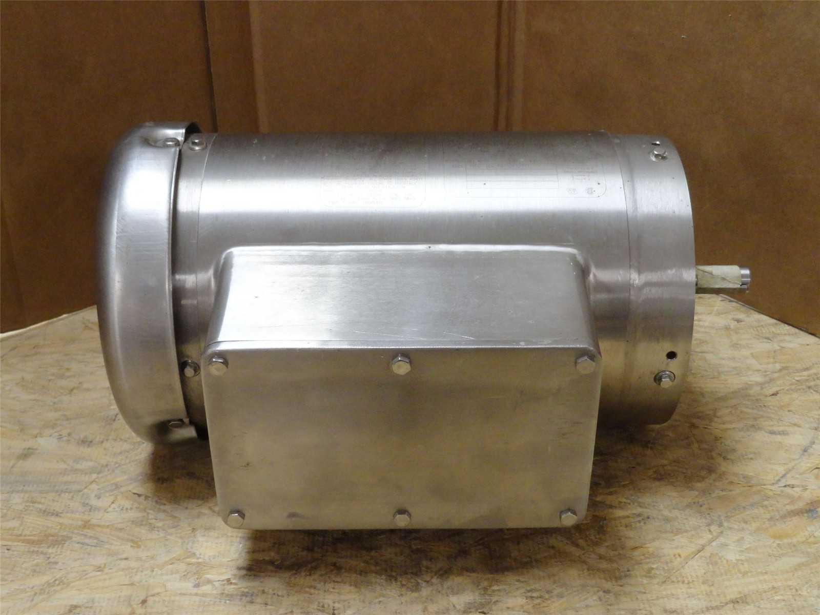 251414 Old-Stock; Baldor VFSWDL3504 AC Motor; SS; 1/2HP; 115/230V; 1800RPM; 3PH