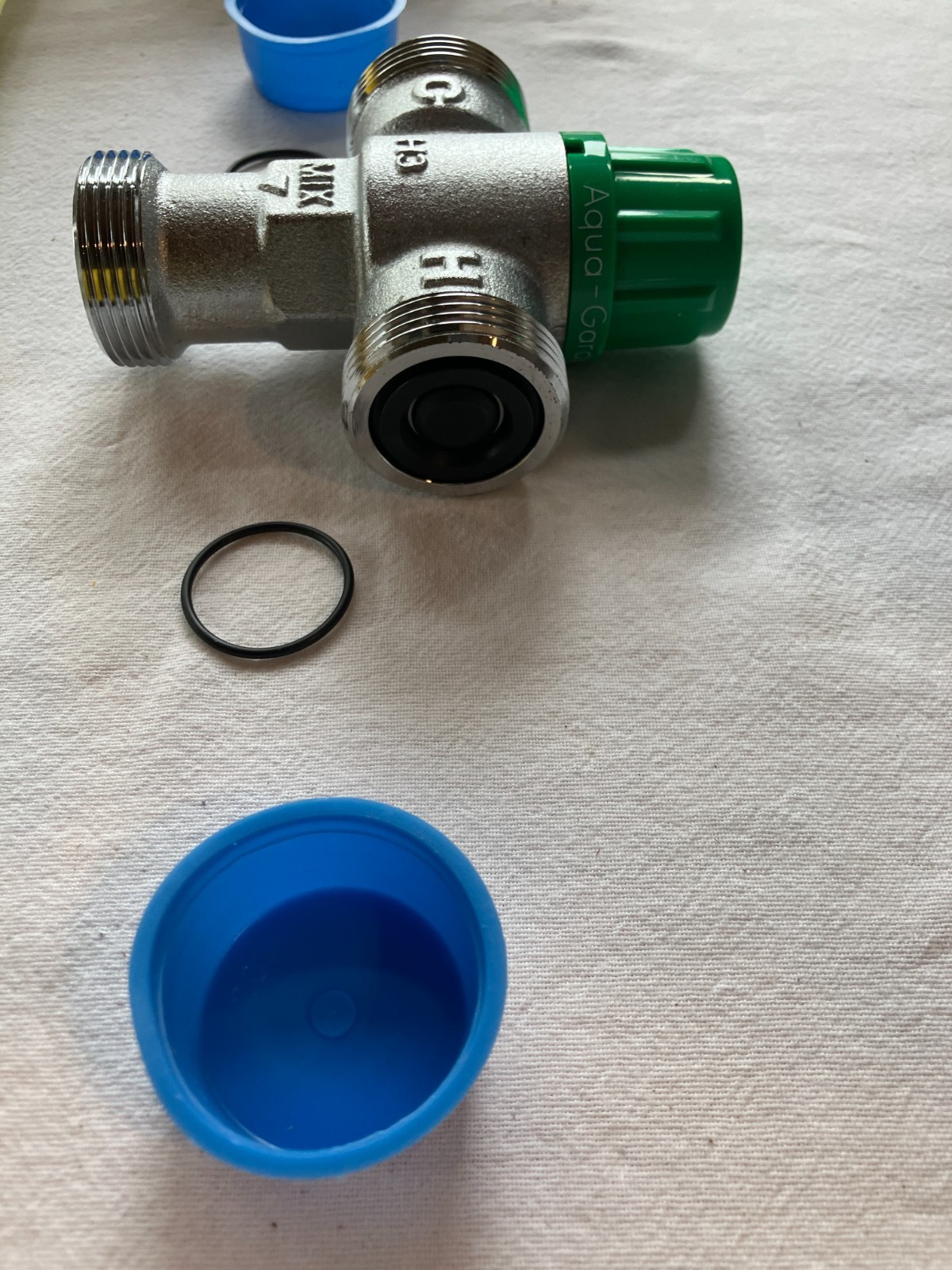 Zurn Wilkins 38-ZW1070XLCOMP 3/8” Aqua-Gard Thermostatic Mixing Valve, 3/8″ Comp