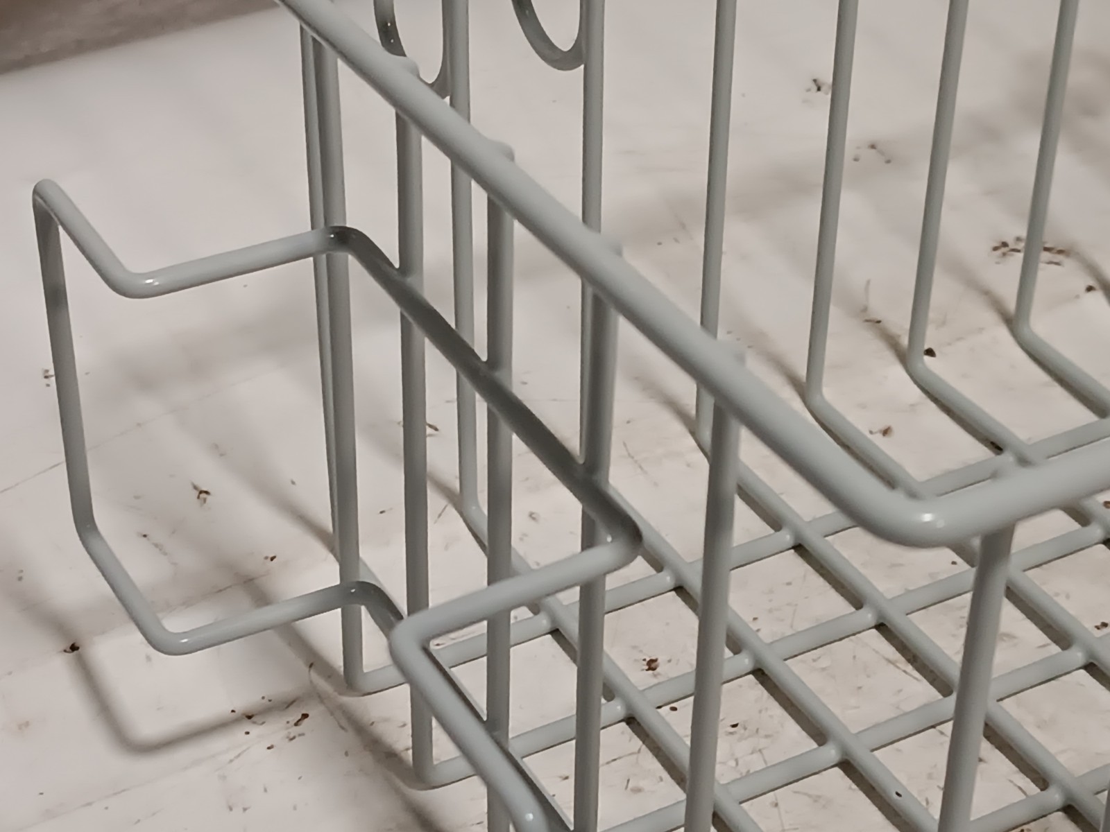 GCX RSL-0003-09 Roll Stand Utility Basket 12.75in W, 5.9in H, 7.5in D in box
