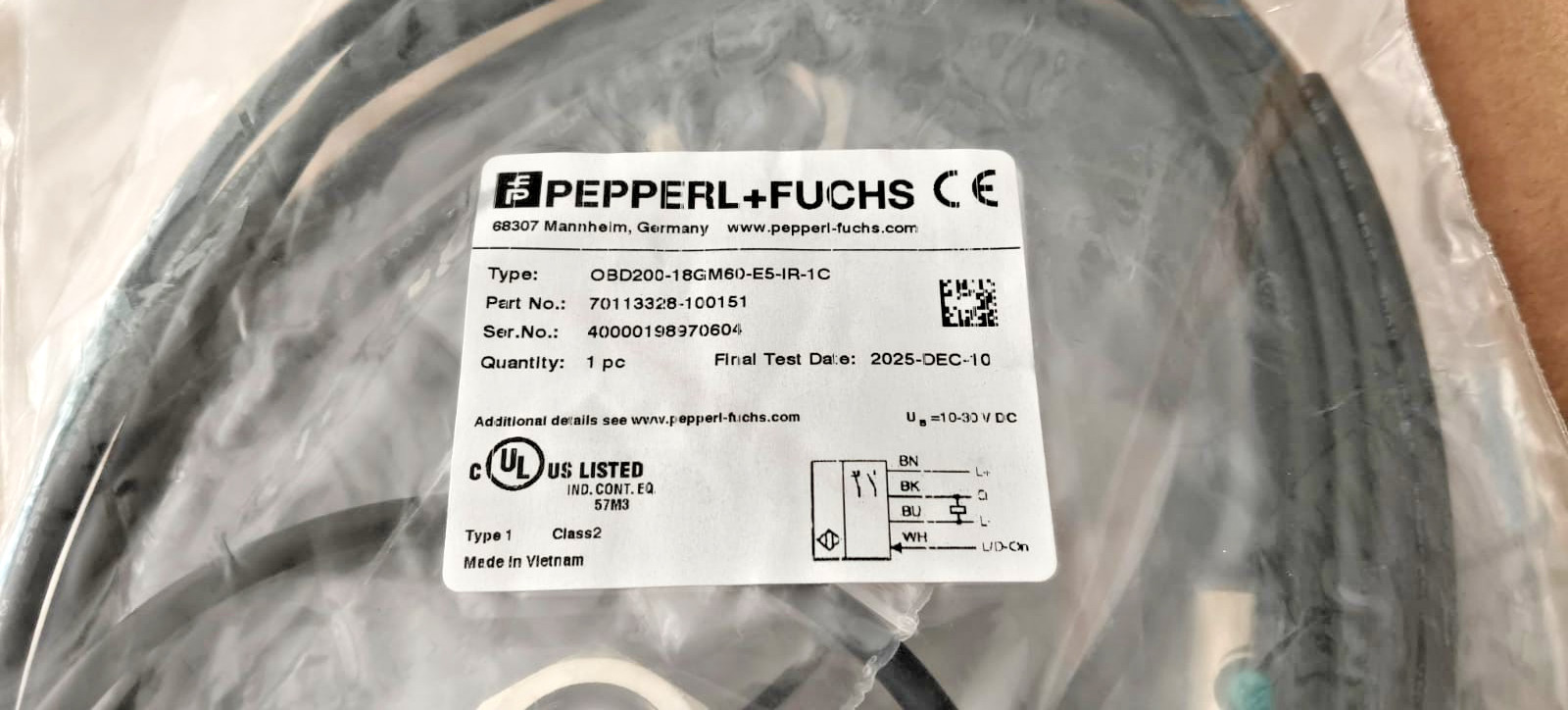 1PC- Pepperl+Fuchs OBD200-18GM60-E5-IR-1C Diffuse mode sensor-NEW