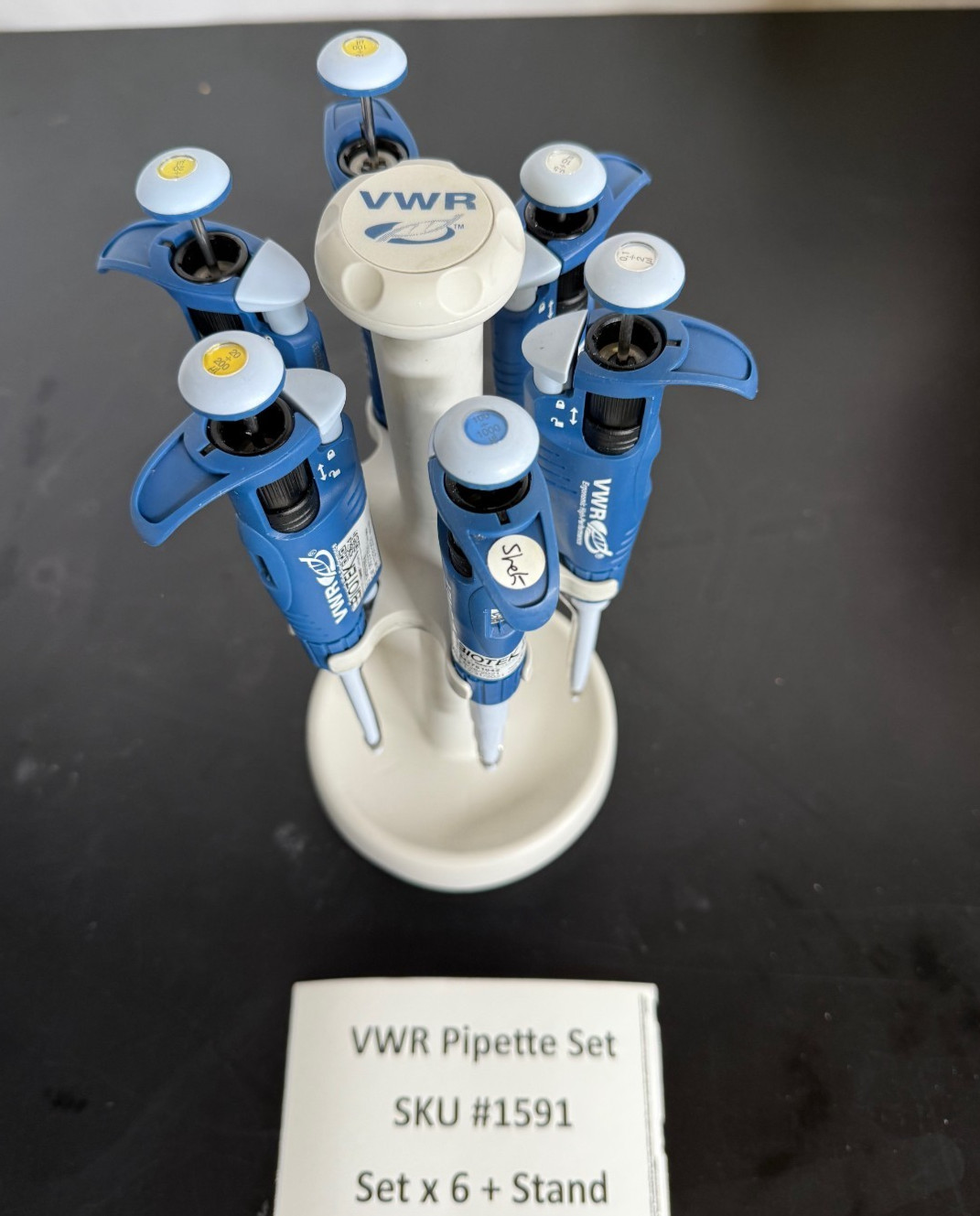 VWR Set of 6 Pipettes w/Stand 0.1-2, 0.5-10, 2-20, 10-100, 20-200, 100-1000 uL
