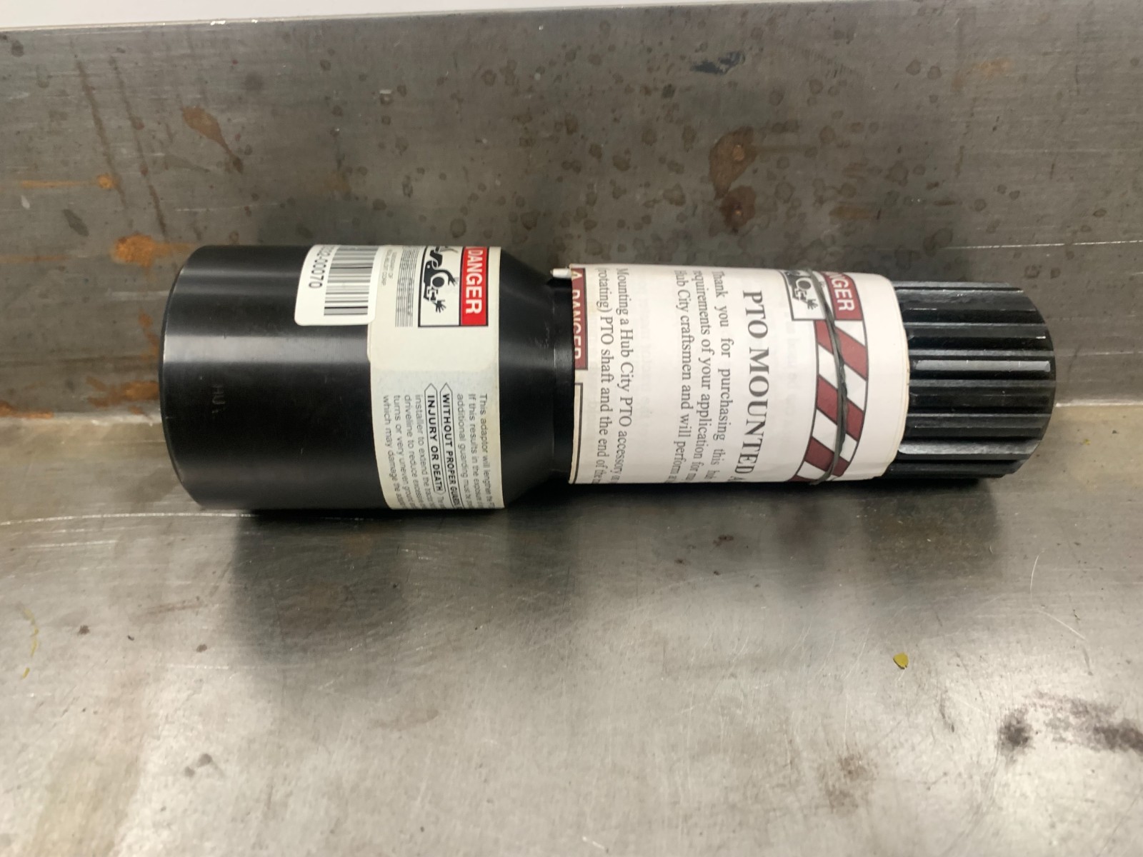 New OEM Burns Small 1000 RPM to Big 1000 RPM PTO Adapter 03-32-00070
