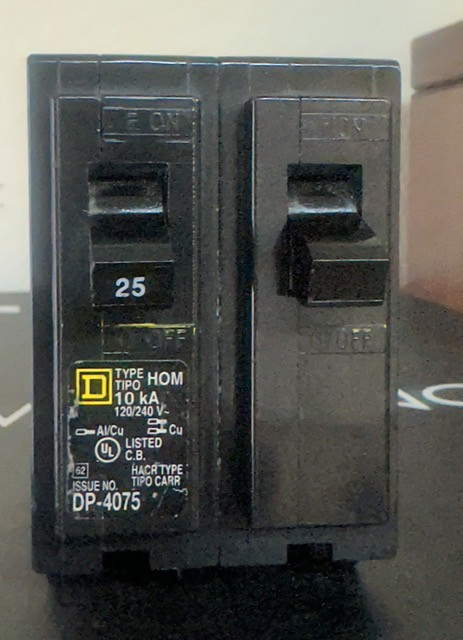 Square D HOM225CP 25 A Miniature Circuit Breaker