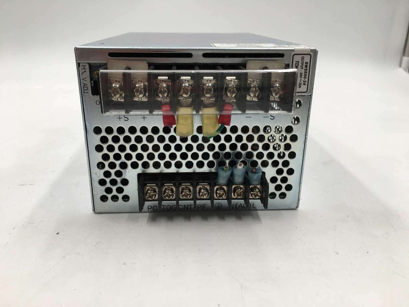TDK-Lambda SWS600-24 Power Supply 100-240VAC ~ 8.0A, 50 / 60Hz, 24V=25A