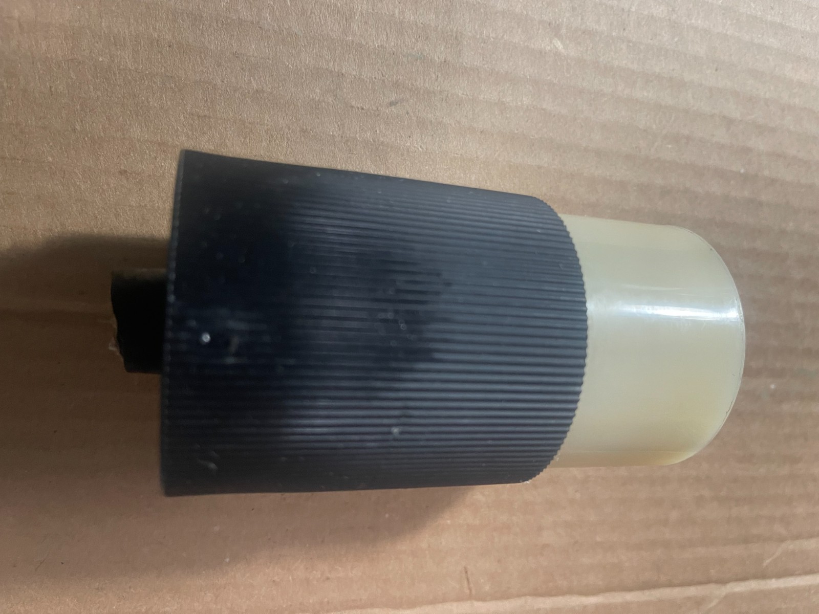 Hubbell HBL2513 NEMA L21-20P 120/208V 30Y Twist Lock Connector