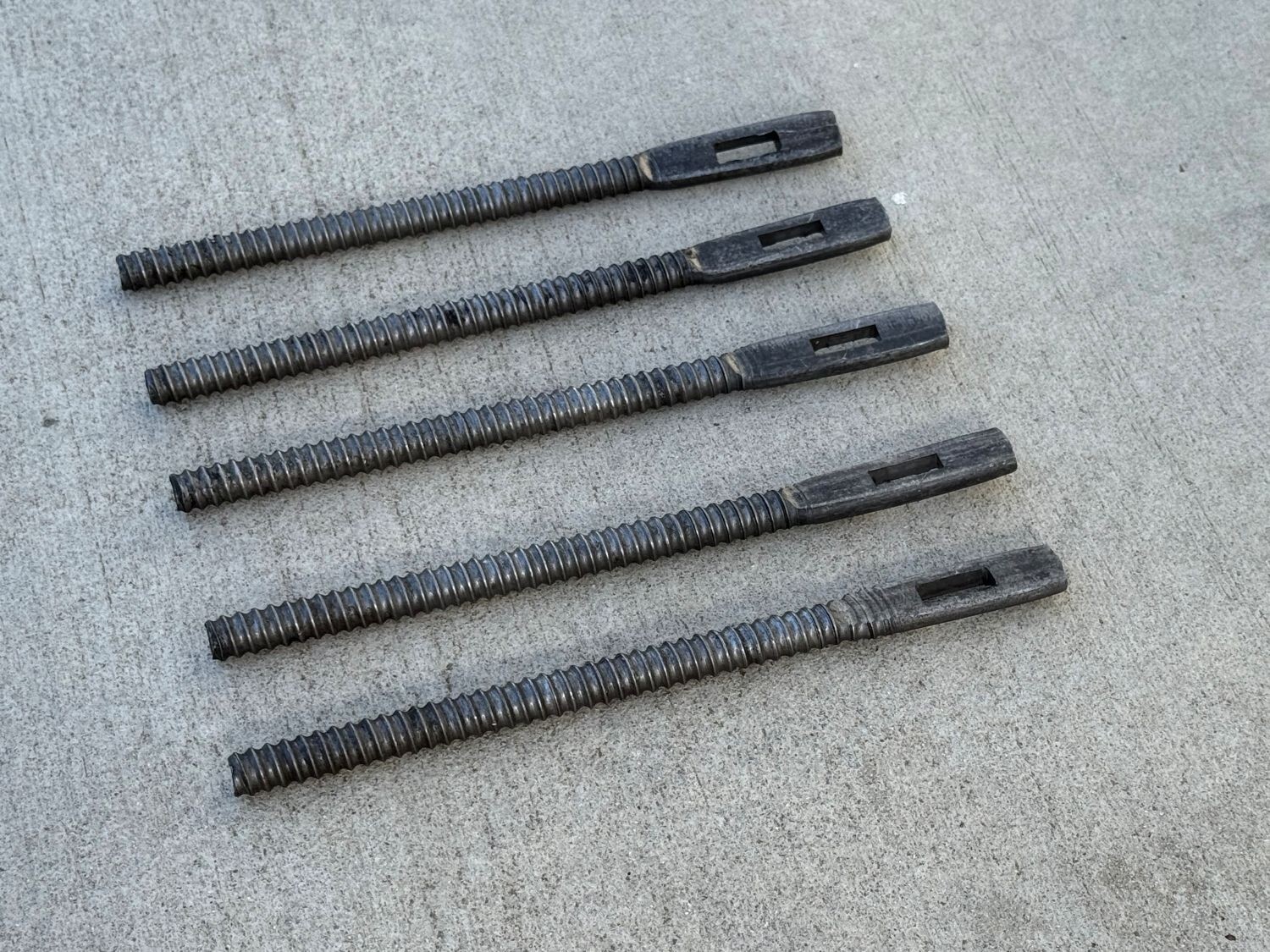 Sandbaggy 1/2″ x 6″ Ply Lags – Concrete Forming Accessories