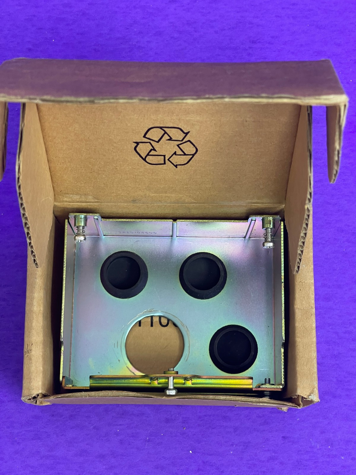 Allen Bradley 22-JBAB Ser A IP30/Nema 1 Conduit Box, B Frame field installed Kit