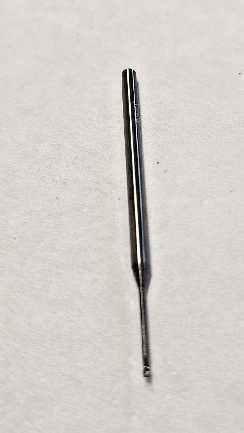 Accupro Carbide 3/64 x 1/8 x .070 x 2.5″ 3FL BN End Mill 0.57L