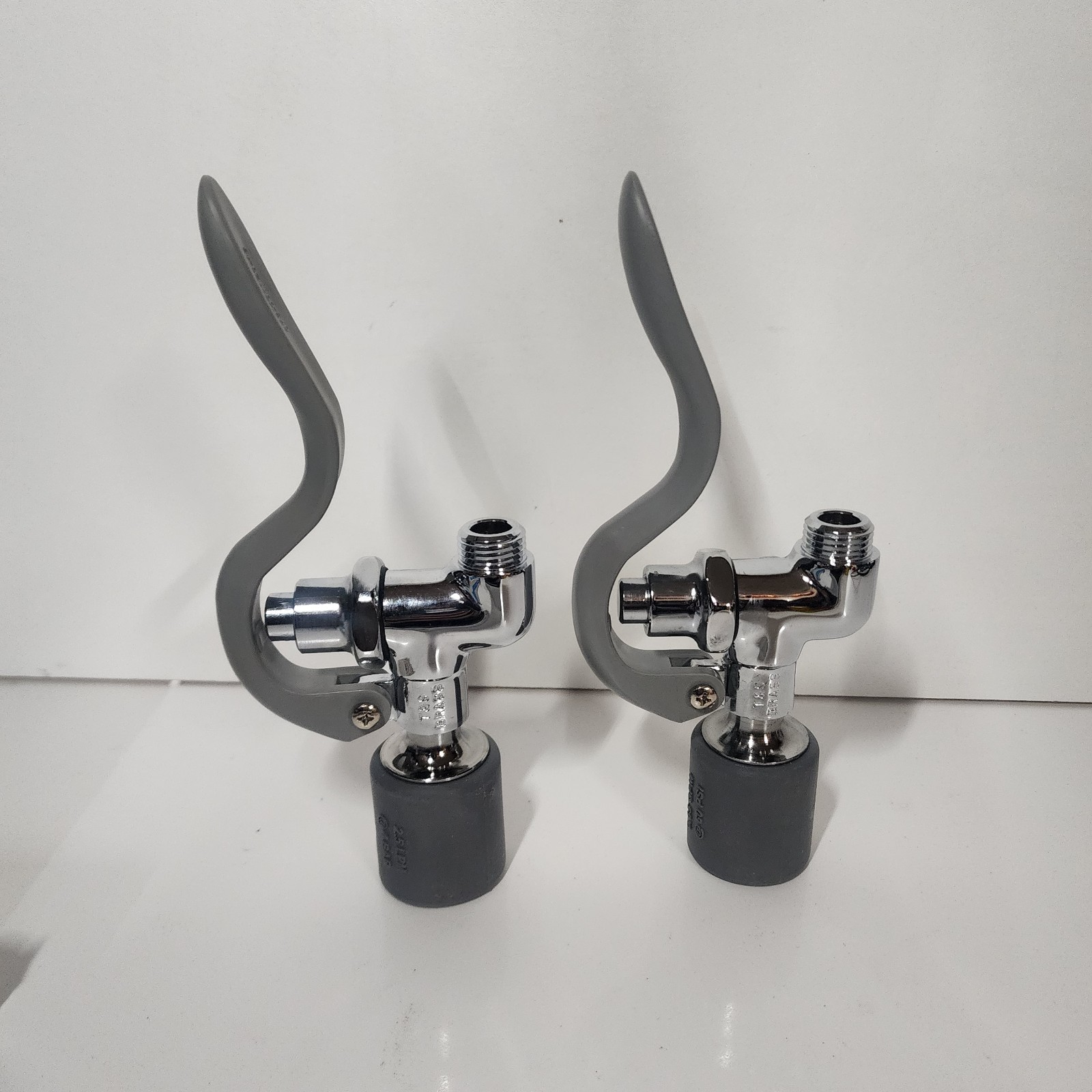 2x T&S B-0107-C Ultimate Low Flow Pre-Rinse Spray Valve – 0.65 GPM