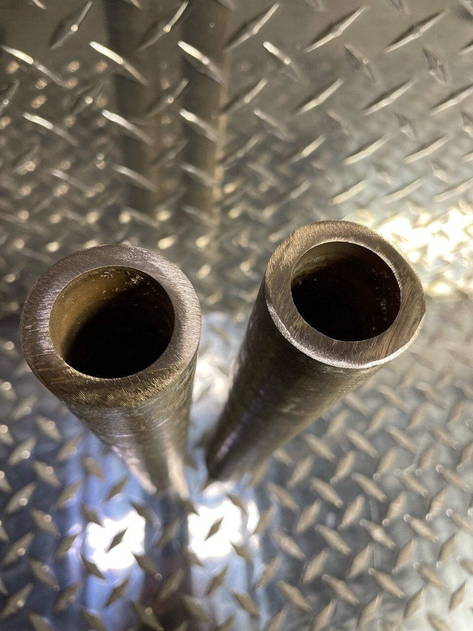 1-3/8 OD x 15/16 ID 10 inches long x2 CDA 932 Bearing Bronze Round Rod #6