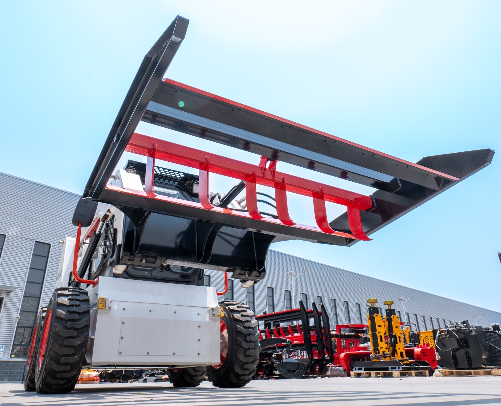 Titan Attachments 72-in Skid Steer Land Planer