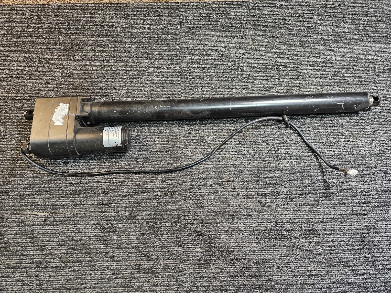 Progressive Automations PA-17-24-850 Heavy Duty Linear Actuator 24″ Stroke 850Lb