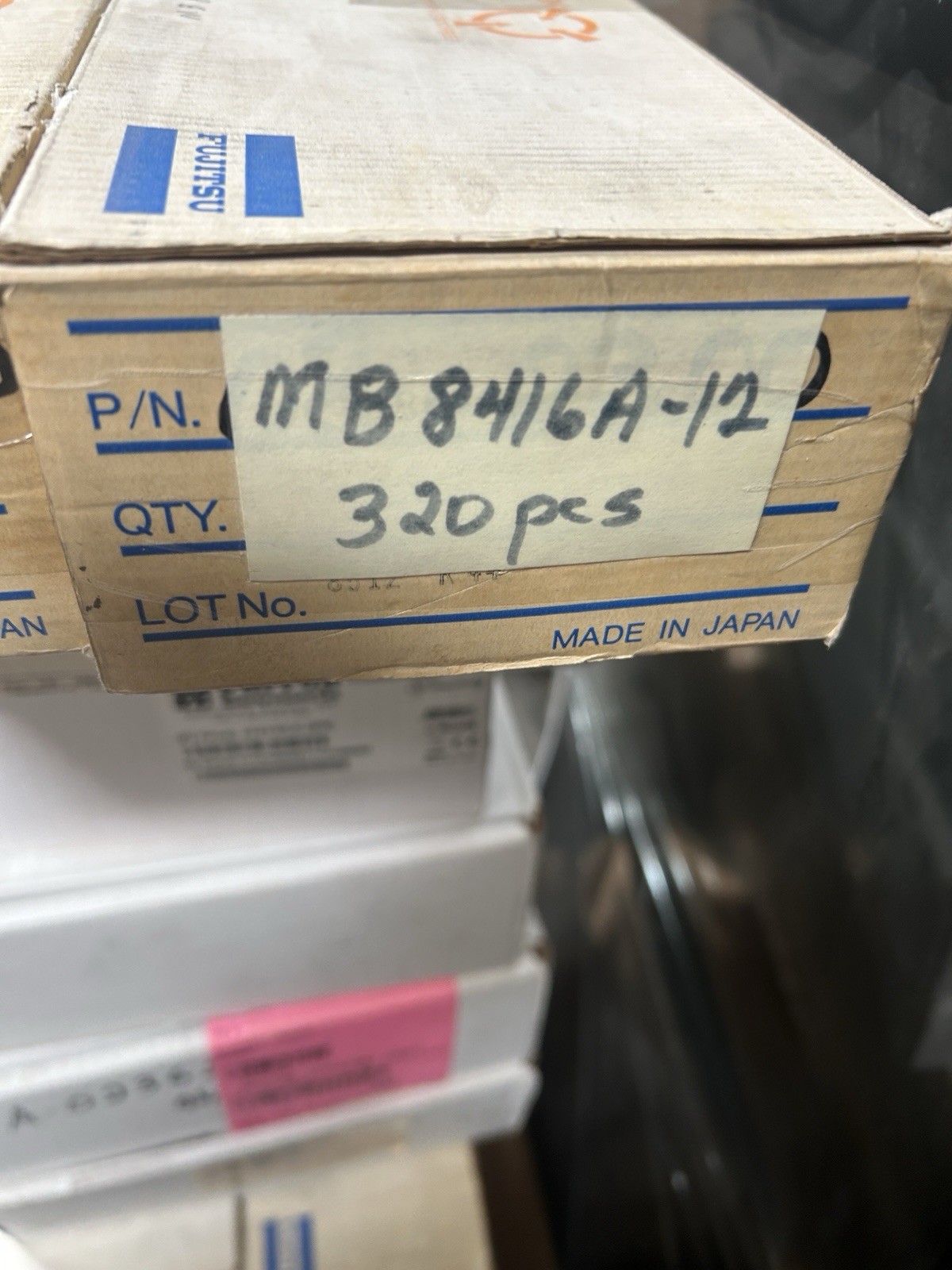 320pc MB8416A-12 Fujitsu 16K SRAM 24pin Dip IC new in box