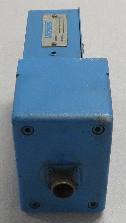 VICKERS Tracer Valve M/N: F3 SA406 35004 13 S/N: X2380