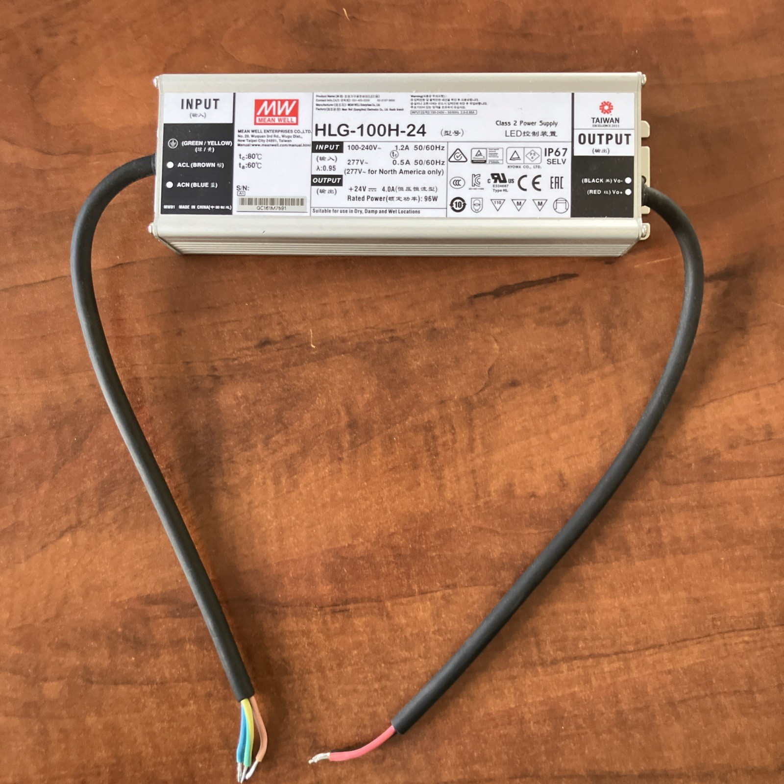 Mean Well HLG-100H-24 100W Single Output Switching Power Supply NEW