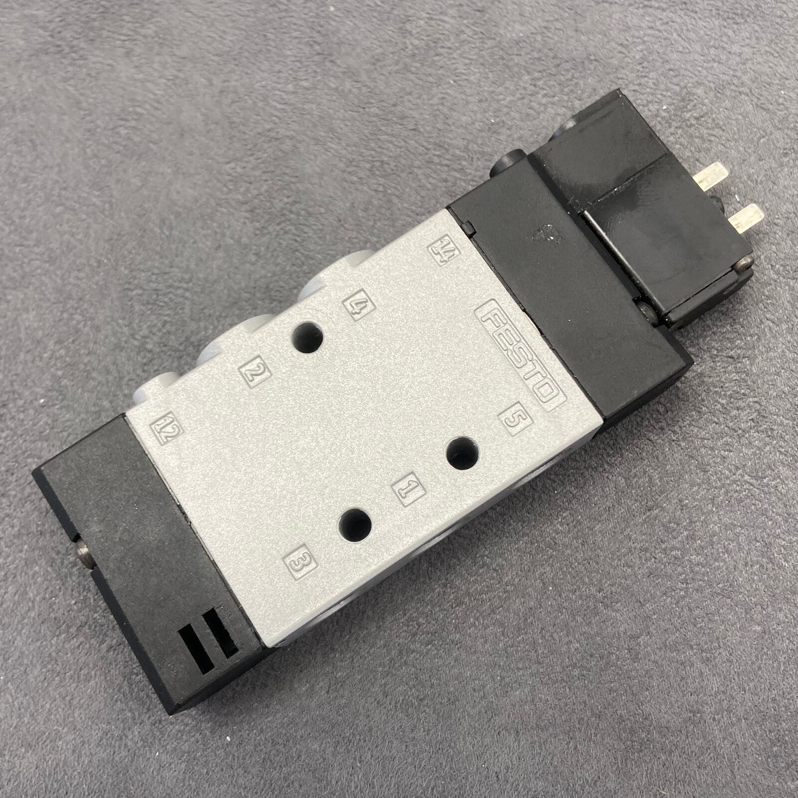 New Electrical Air Solenoid Valve 24V DC for Festo CPE14-M1BH-5L-1/8 196941