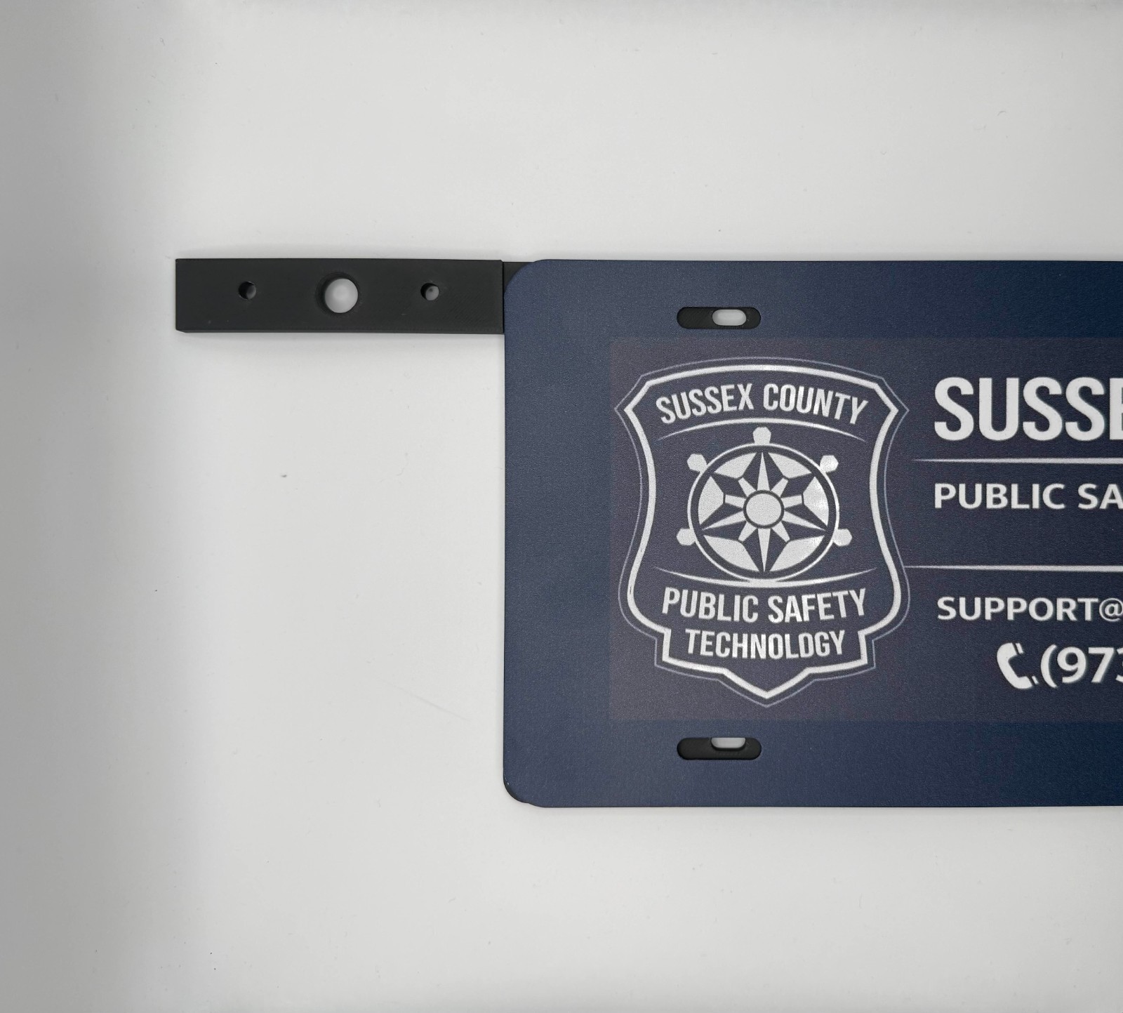 SoundOff Signal mPower 4″ Horizontal License Plate Bracket