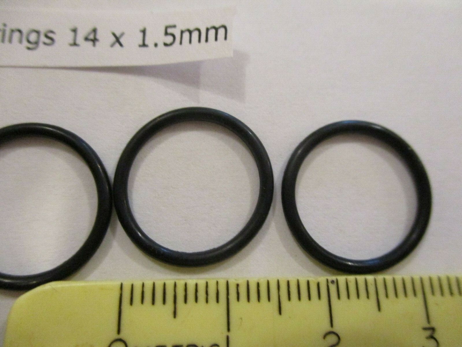 14mm ID X 17mm OD x 1.5mm thick O-ring. Buna-70. Quan 5.