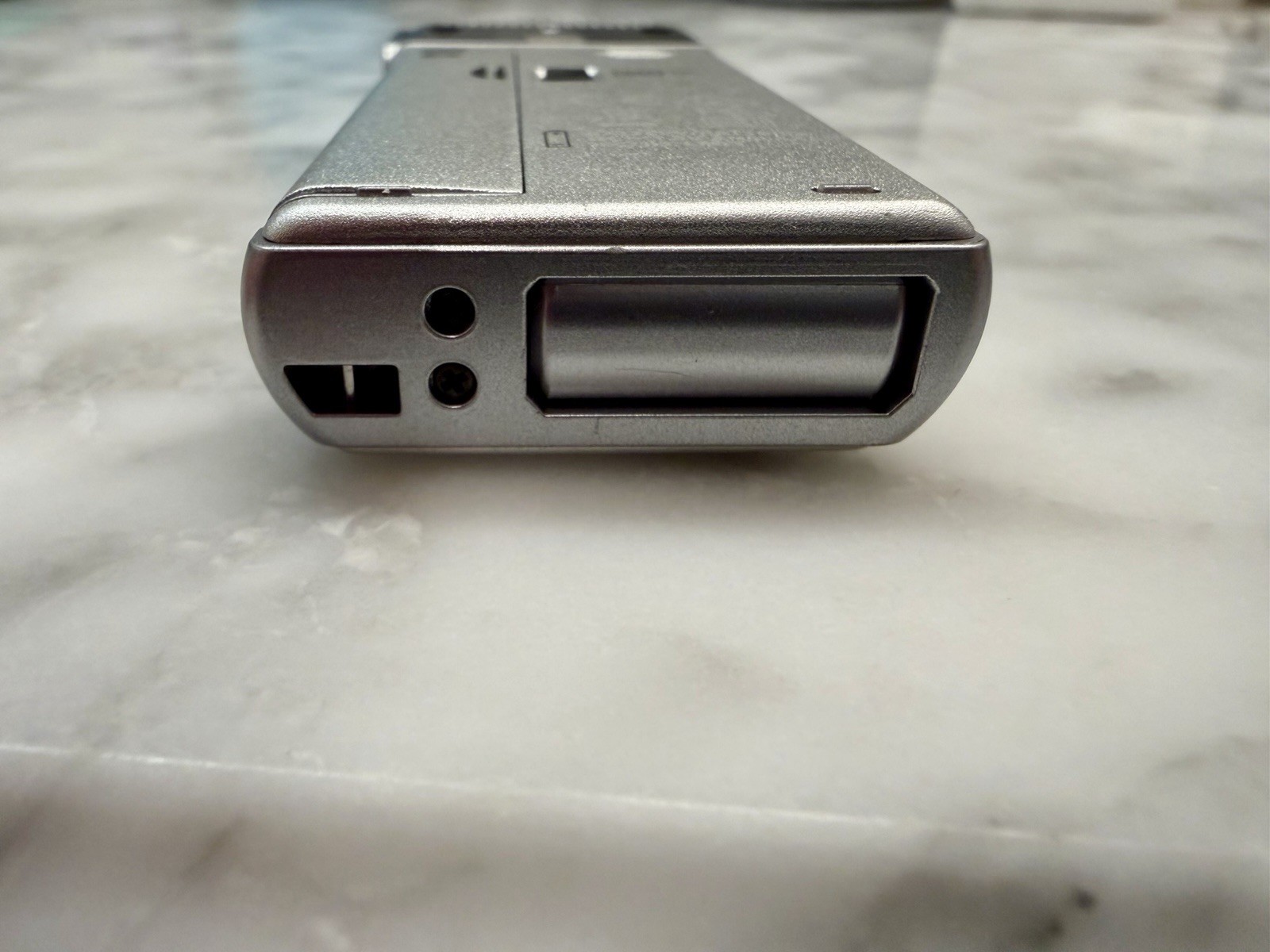 Olympus DM-720 Digital Voice Recorder – 4GB, USB Connect, Micro-SD Slot, Silver