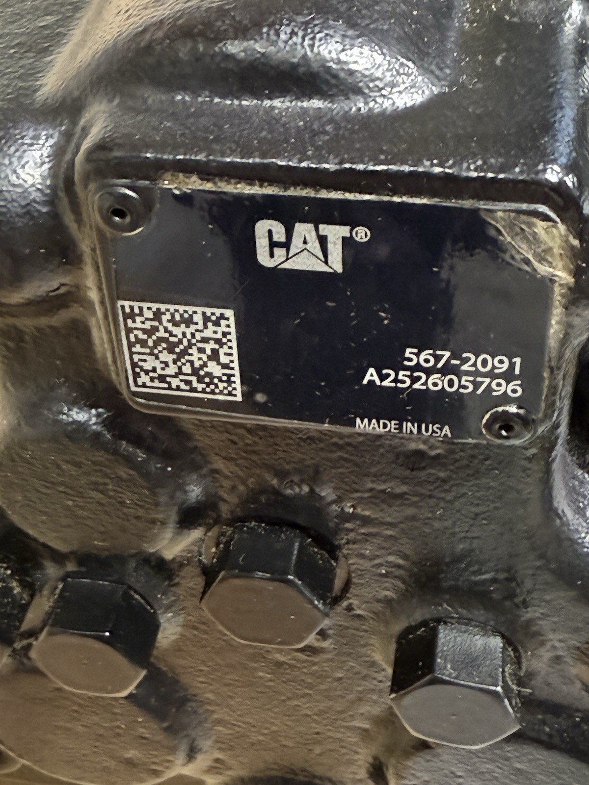 Caterpillar 567-2091 CAT 24 Volts Hydraulic Piston Motor For D8T D8 D8R New