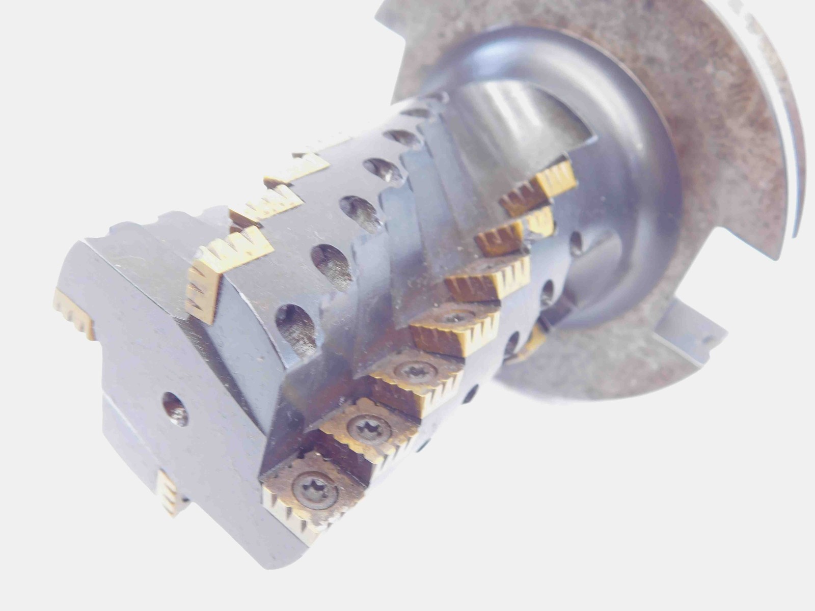 VALENITE 2″ DIA. HELICAL INDEXABLE END MILL SS3-200-3R28-50CT CAT50 SHANK 4 FL