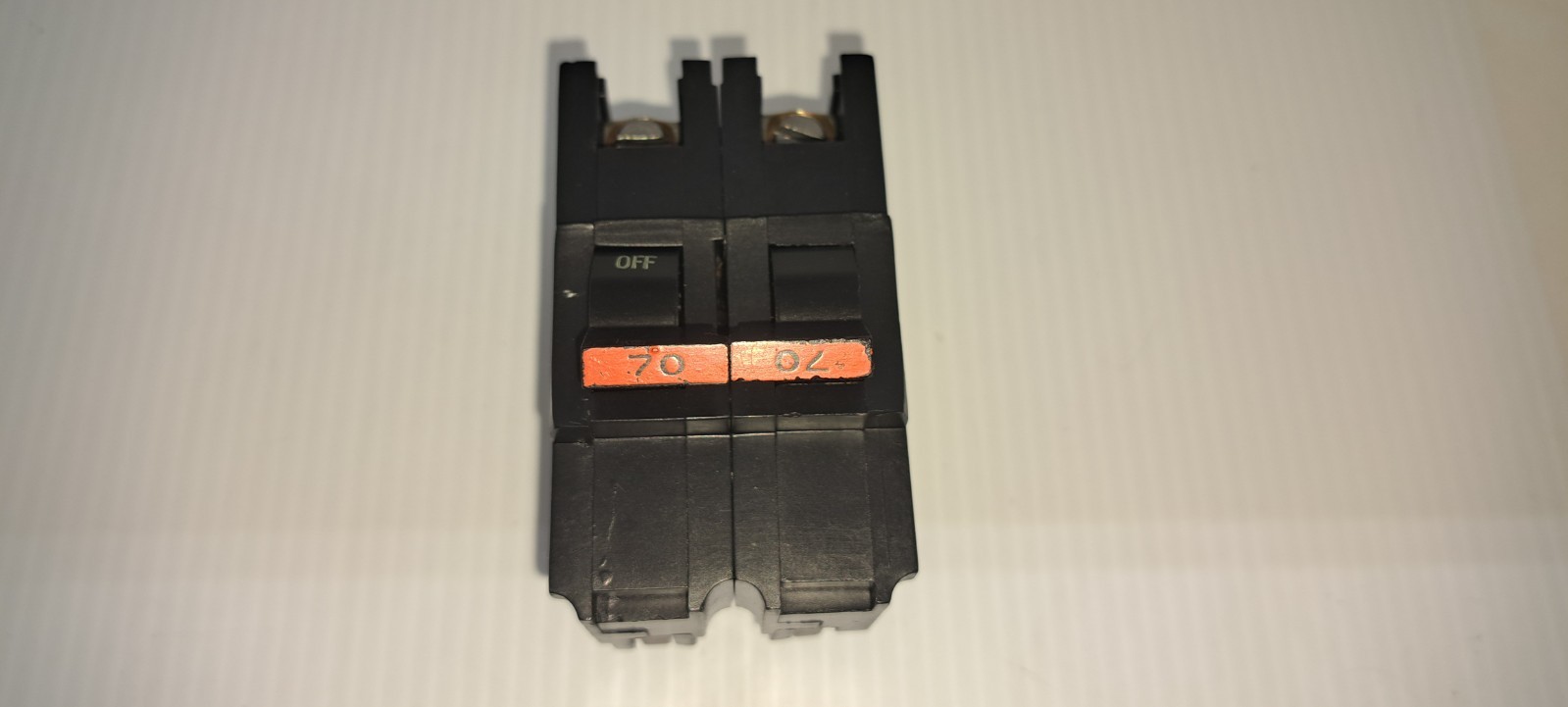 FPE FEDERAL PACIFIC NA270 2 Pole 70 Amp 120/240V NA Circuit Breaker RED Flaw