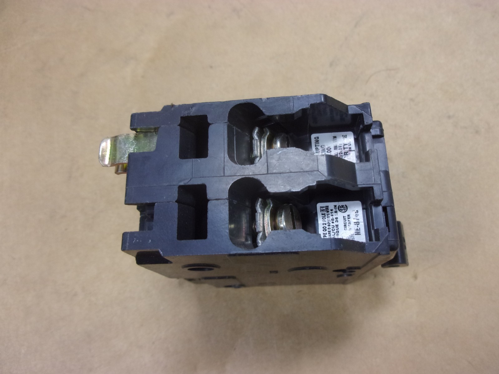 Square D QO210 120 240 V AC 2 Pole 10 Amp Plug In Circuit Breaker NE-7482 HACR