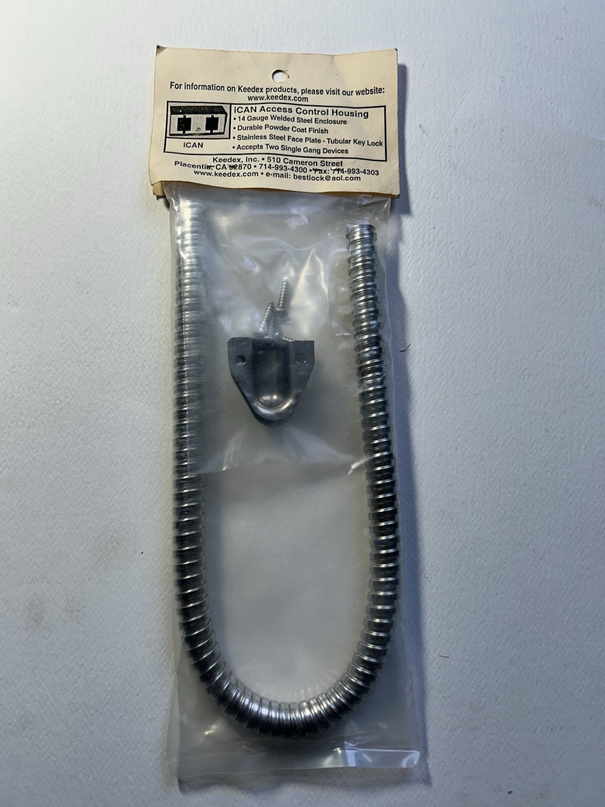 1 Ea. Keedex K-DS 1/4″ & 1 Ea. K-DS38 3/8″ Stainless Steel Armored Door Loops