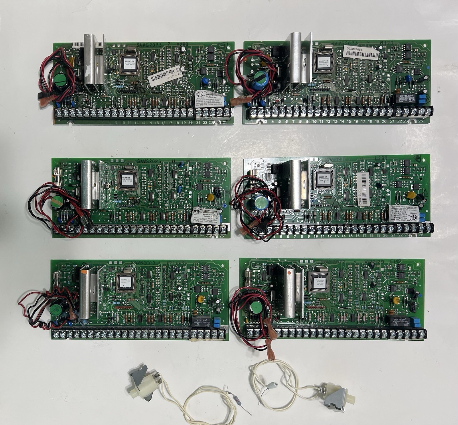 HONEYWELL RESIDEO VISTA SECURITY CONTROL BOARDS V20P3 + V20P2, Tampers Lot of 6