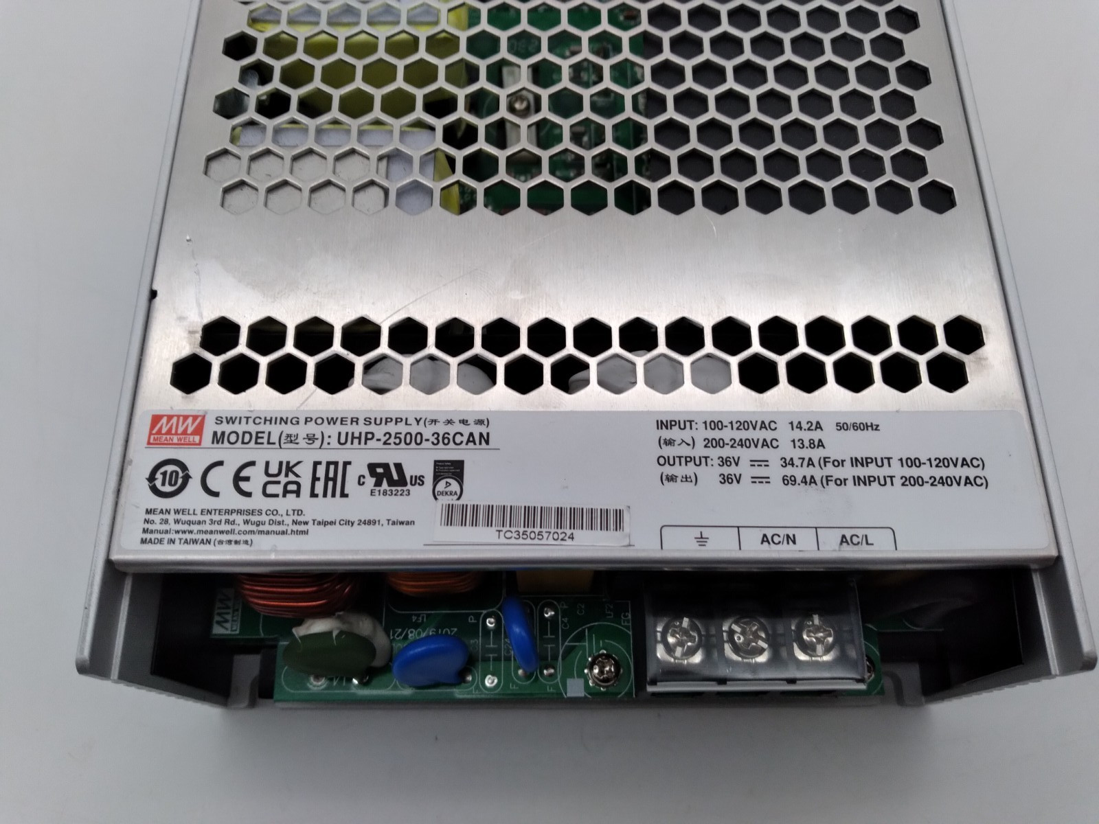 MEANWELL UHP-2500-36CAN 2500W 36V 120/240VAC 37.4/69.4A Switching Power Supply