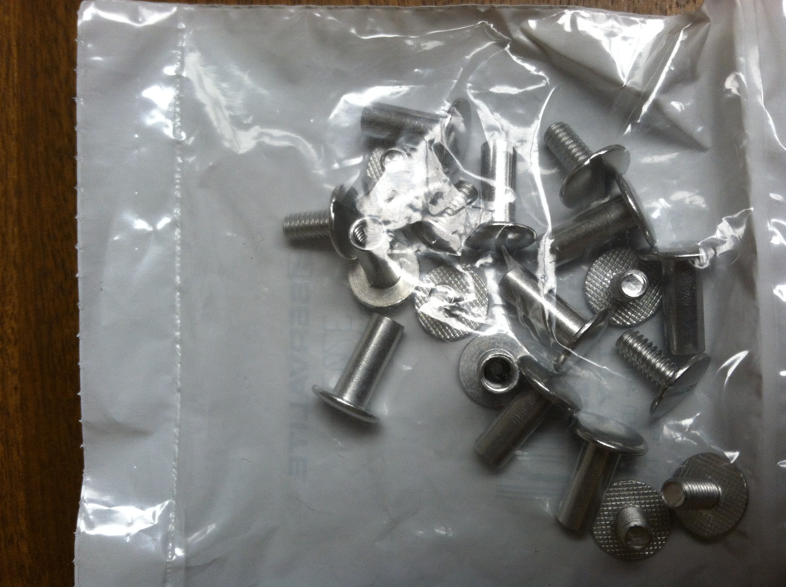 SCREW POST 1/2″ PACK OF 10 ALUMINUM
