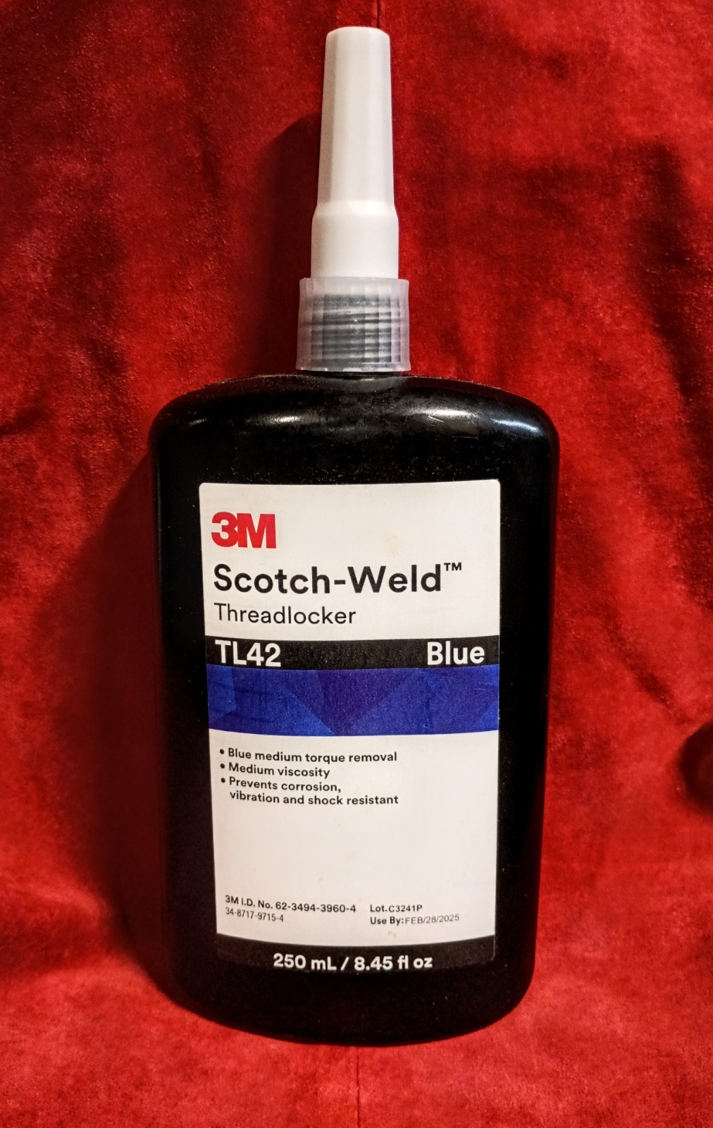 3M™ Scotch-Weld™ Threadlocker TL42 Blue, 8.45 fl oz/250 mL Bottle Exp 2/28/25