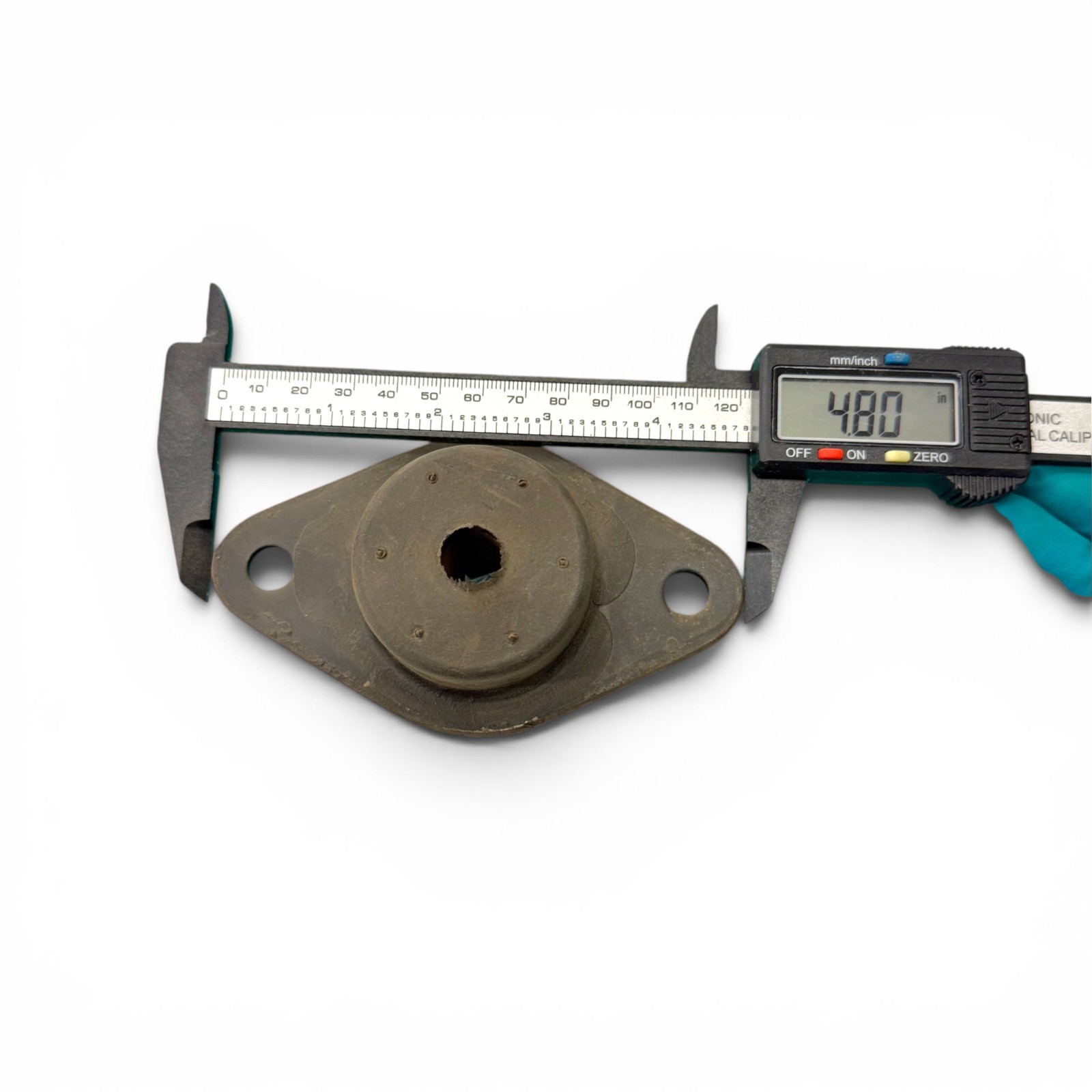 Two-Hole Flange Vibration Isolator Mount 4.8″ x 2″
