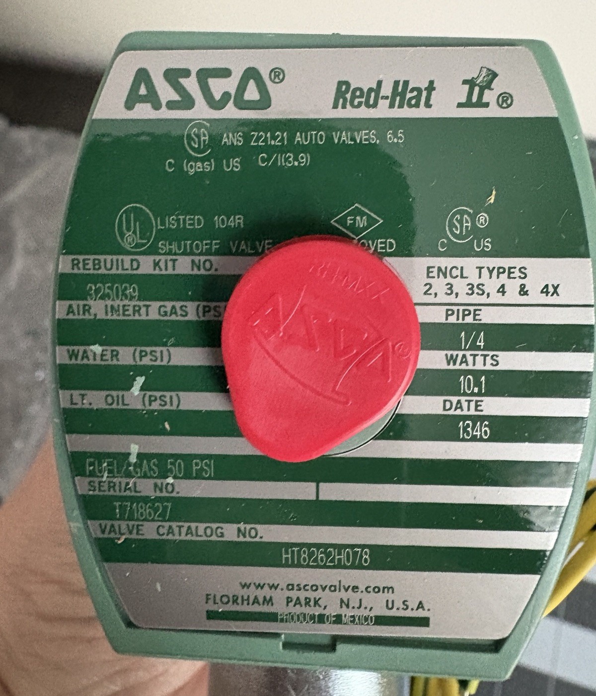 ASCO RED HAT 8262H078 SOLENOID VALVE 1/4″ Pipe Size 110V AC/120V AC High Flow
