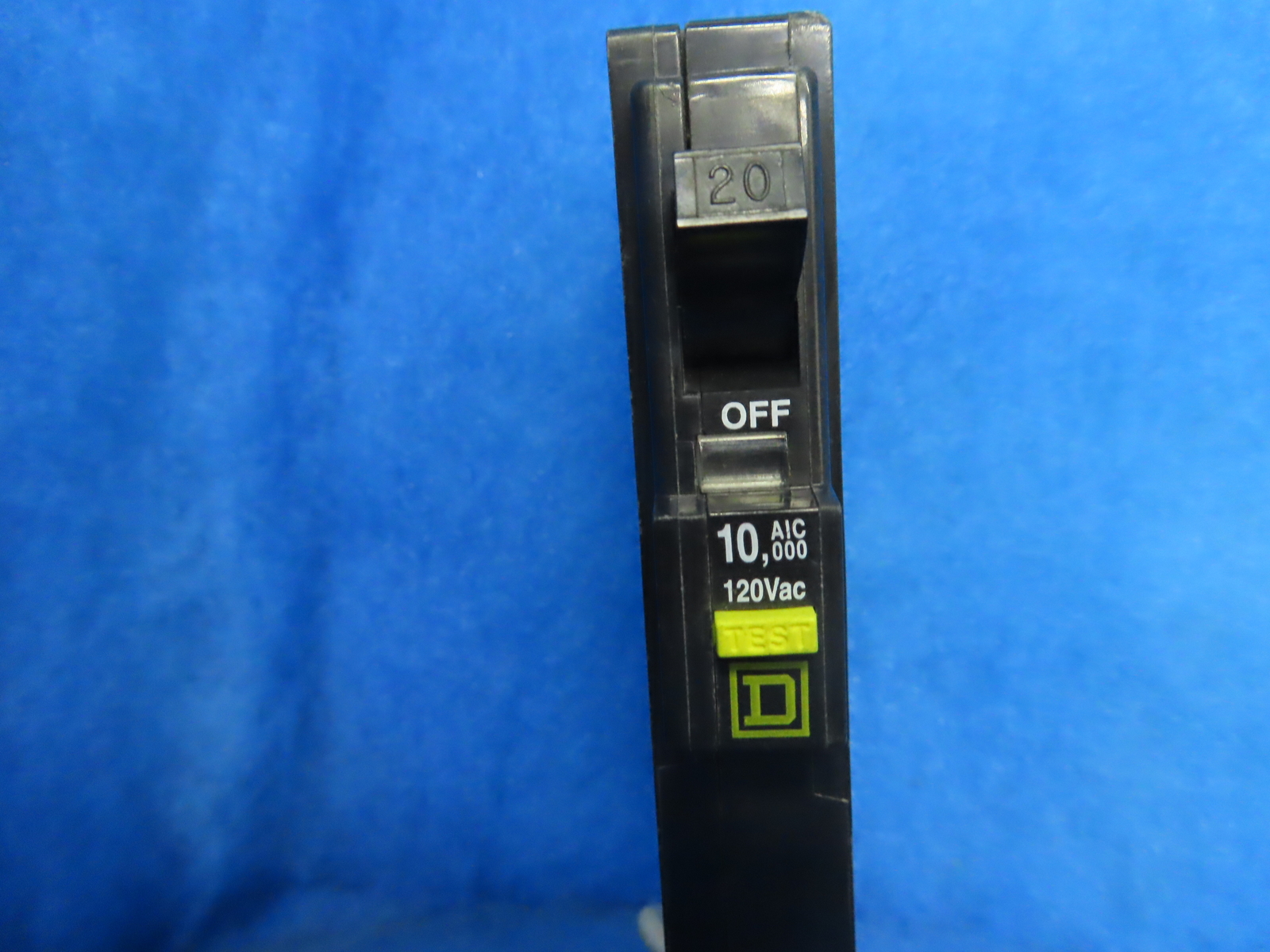 SQUARE D BREAKER QO120GFI (GFI) 20A 120/240V 1P W/ GFI 10k 1YR WARRANTY