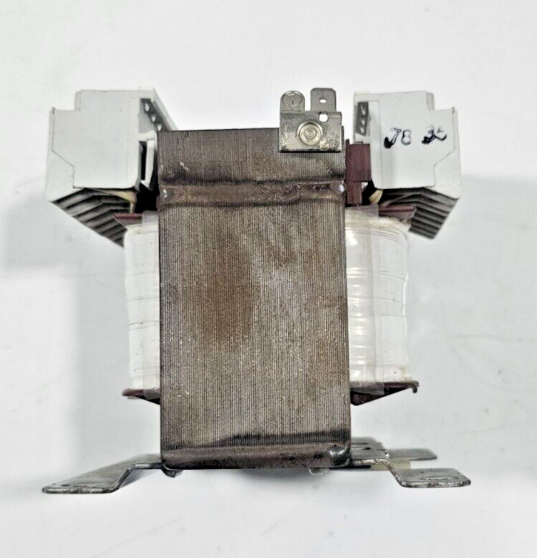 Siemens 4AM3896-0FB40-0FA0 0,18kVA/0,56kVA Transformer PRI,208-690V SEC,24-230V