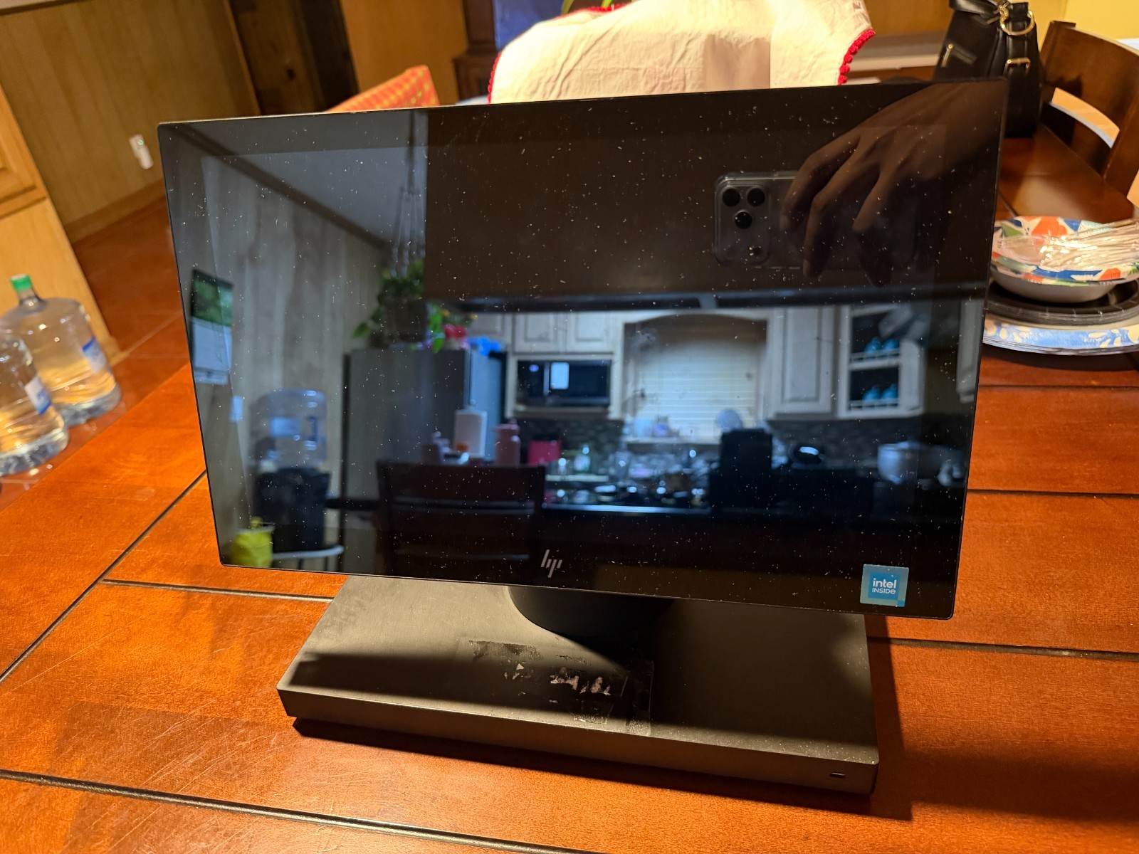 HP Engage One Aio 14″ POS System – N6211 4GB 32GB SSD Android 11 – 6W840UT#ABA