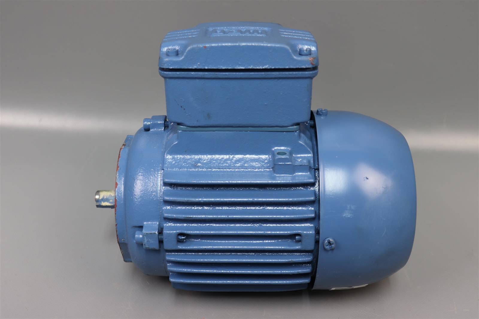 WEG W21 CC029A GL84627 Electric Motor 0.12kW 1720/min Unused