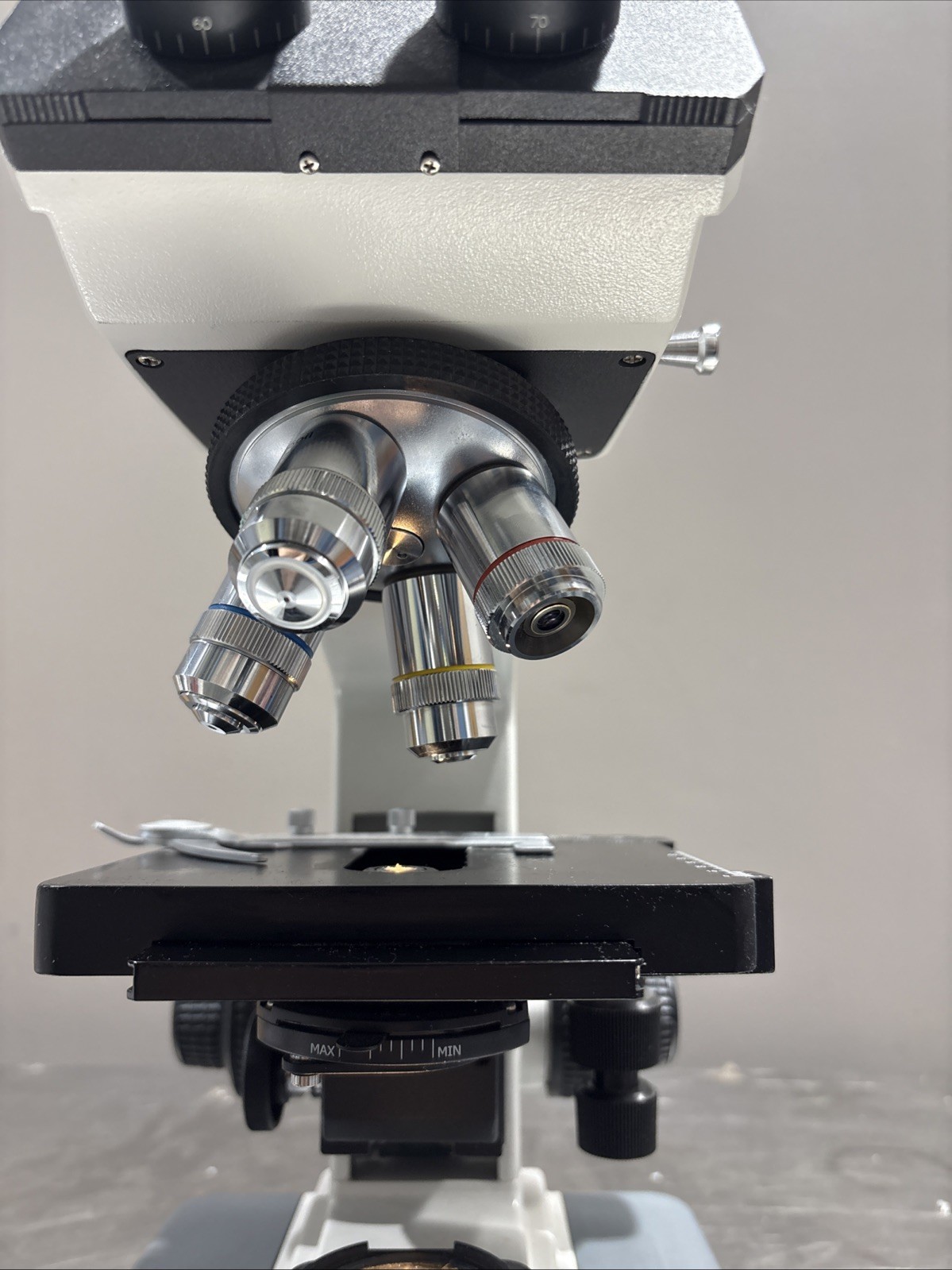 Boreal DMB1-223 Compound Microscope 4x 10x 40x 100x Objectives 57900-03