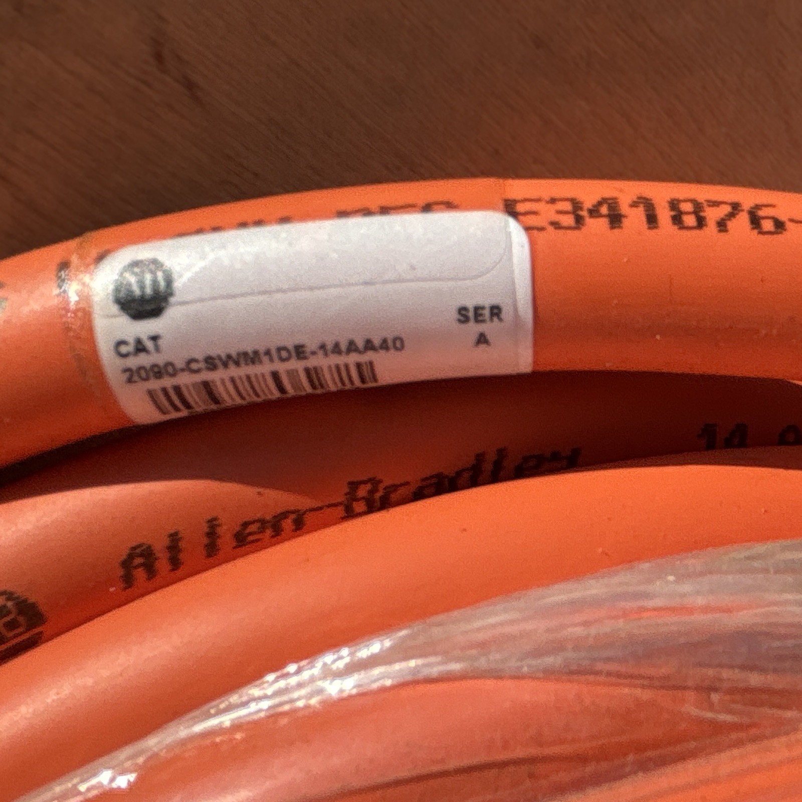 Allen-Bradley 2090-CSBM1DE-14AA40 Kinetix Motor Cable 40M 14 AWG Brake Non-Flex