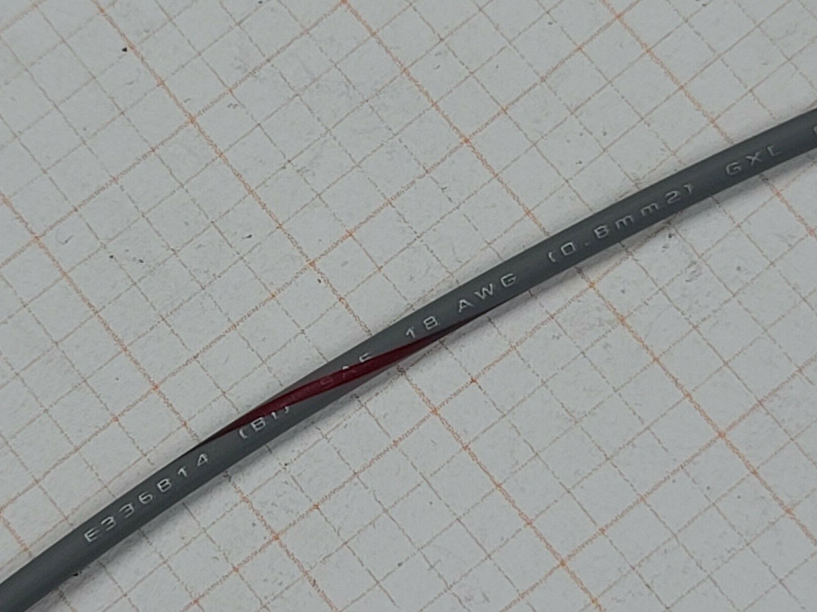 Southwire #18awg GXL UL-Listed XLPE Automotive/RV Lead Wire 125C Gray/Red /100ft
