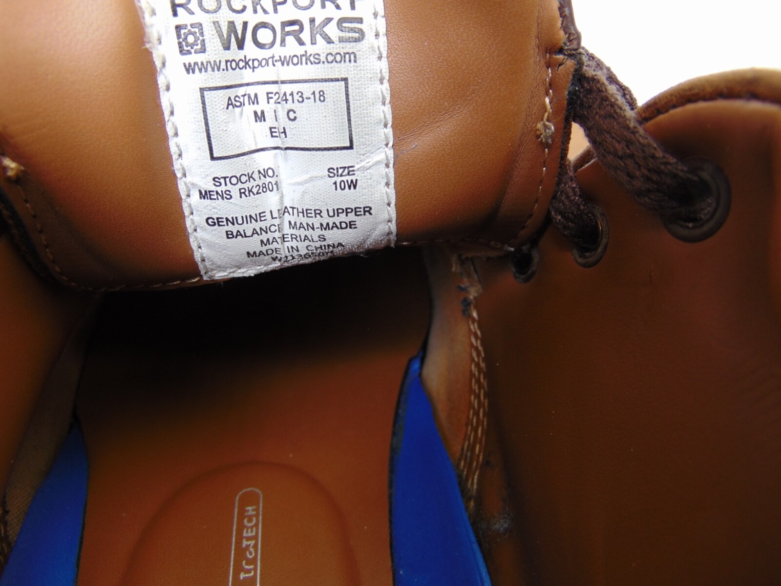 Rockport Mens Prestige Point Work Safety Toe Chukka Size 10.0 WIDE, Brown Leathe