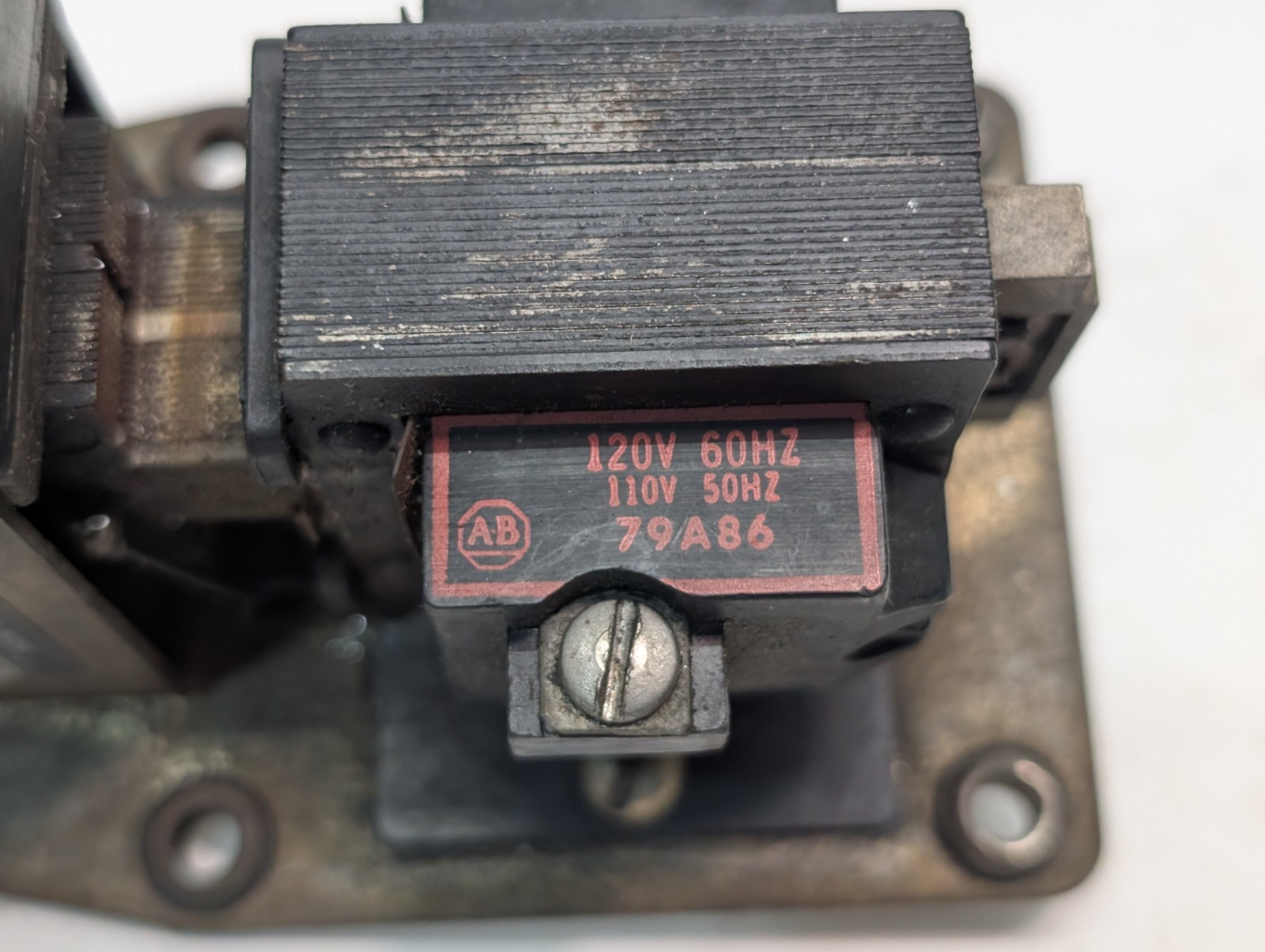 Allen-Bradley 849A-Z0D25 Pilot (Heavy) Duty Timer Relay Assembly with 120V Coil