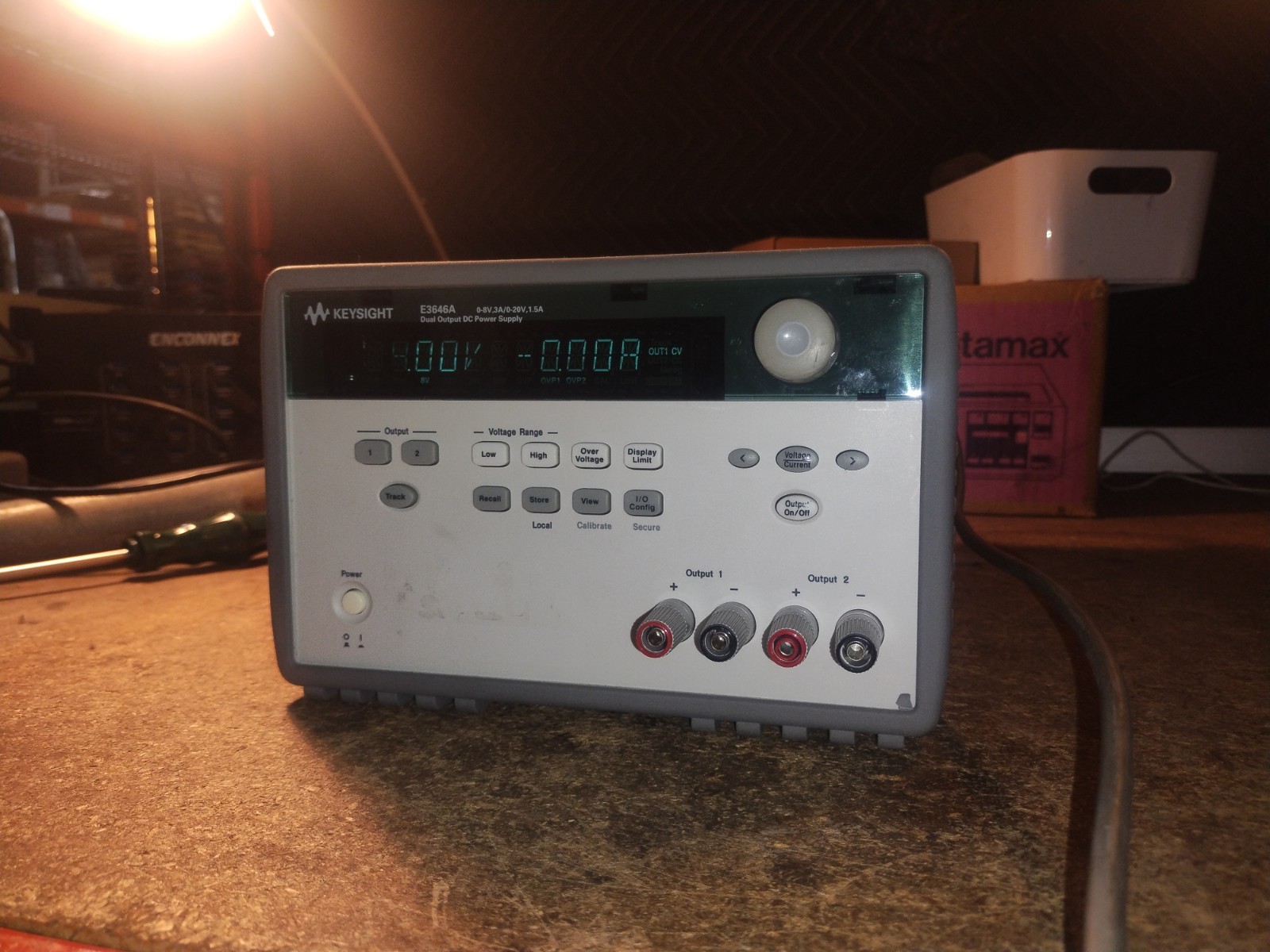 Keysight Agilent E3646A Dual DC Power Supply. 0.8v, 3A/0.20v,1.5A.
