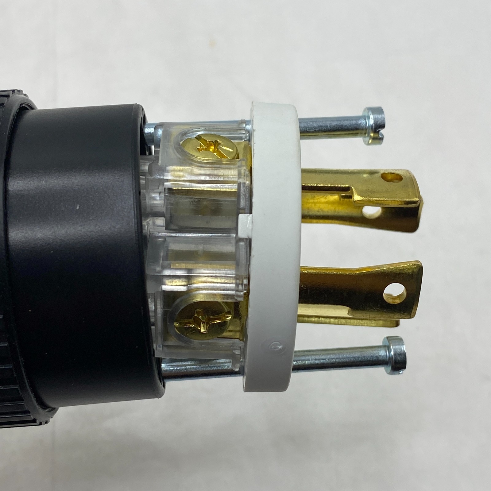 Hubbell L1630P 30A Locking Plug NEMA L16-30P 3P4W