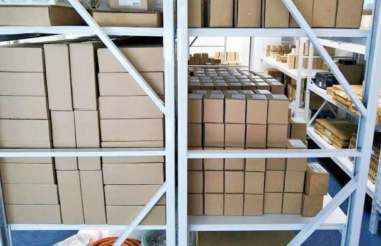 1PC PE30L0FL104KAB potentiometer 100K ± 10% 1 turn *cl